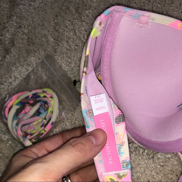 Victoria’s Secret bandeau swim top 34B - Picture 2 of 3